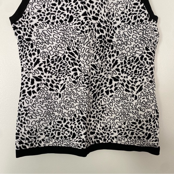 NEW White House Black Market Halter Neck Sweater Tank Top White Black Small - Picture 6 of 12
